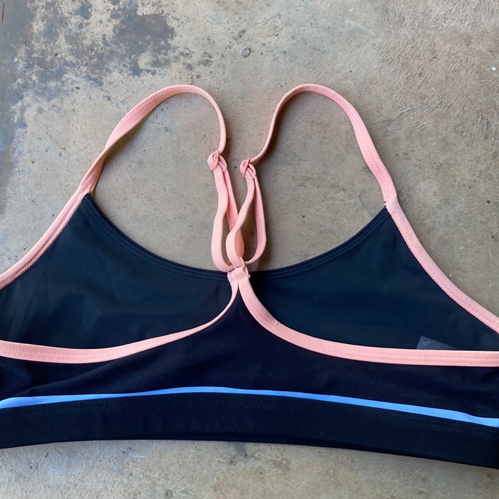 Sarah’s Day x White Fox SDX WFA ‘Rally’ sports bra - Picture 4 of 9